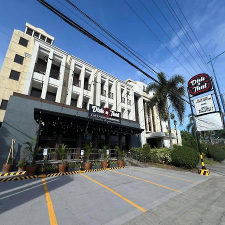 Bliss Hotel San Fernando Pampanga City Zewnętrze zdjęcie